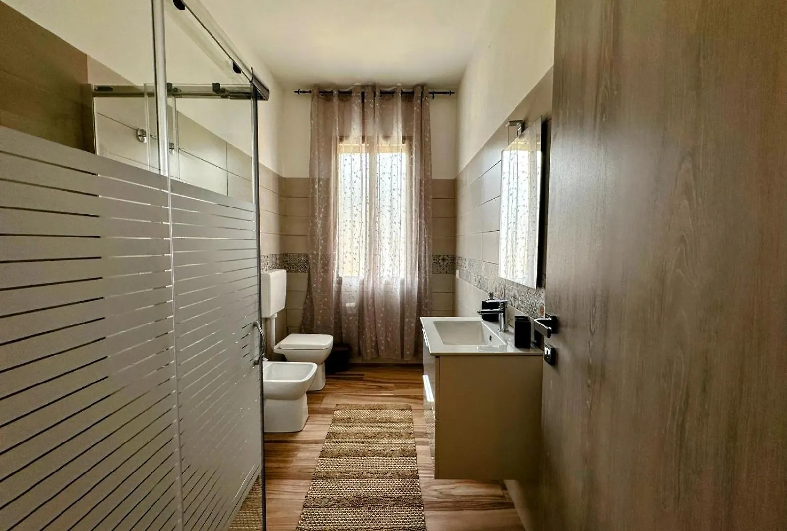 Piscina Privata Mare Spiaggia Wifi&Selfcheck-In Alcamo 0*,  Italy